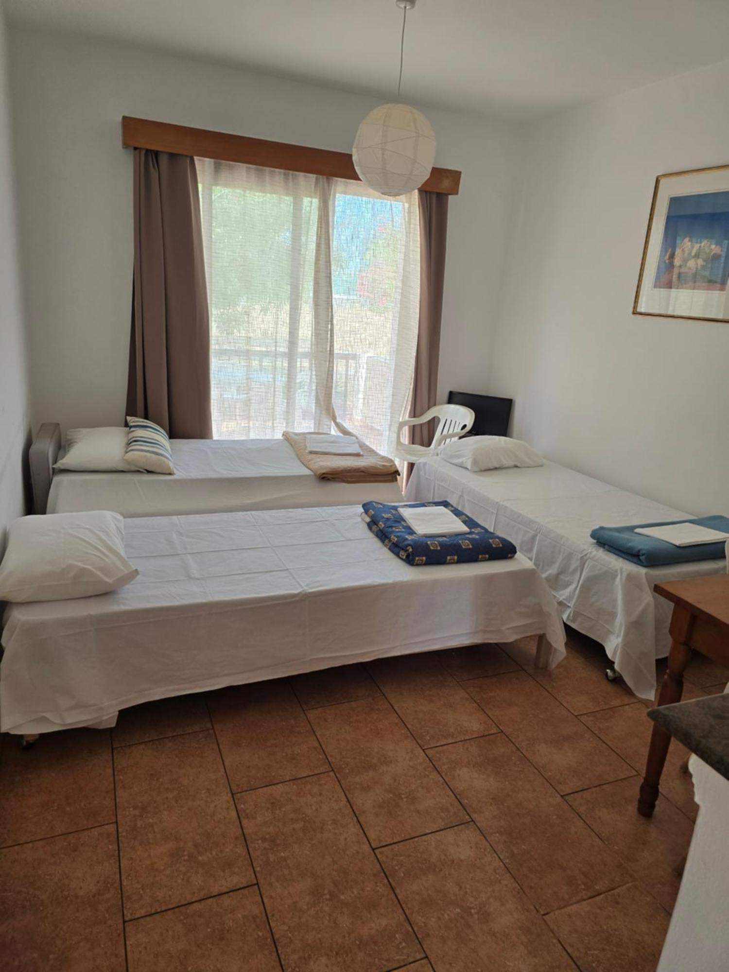 Seashell Apartments Paphos Rum bild