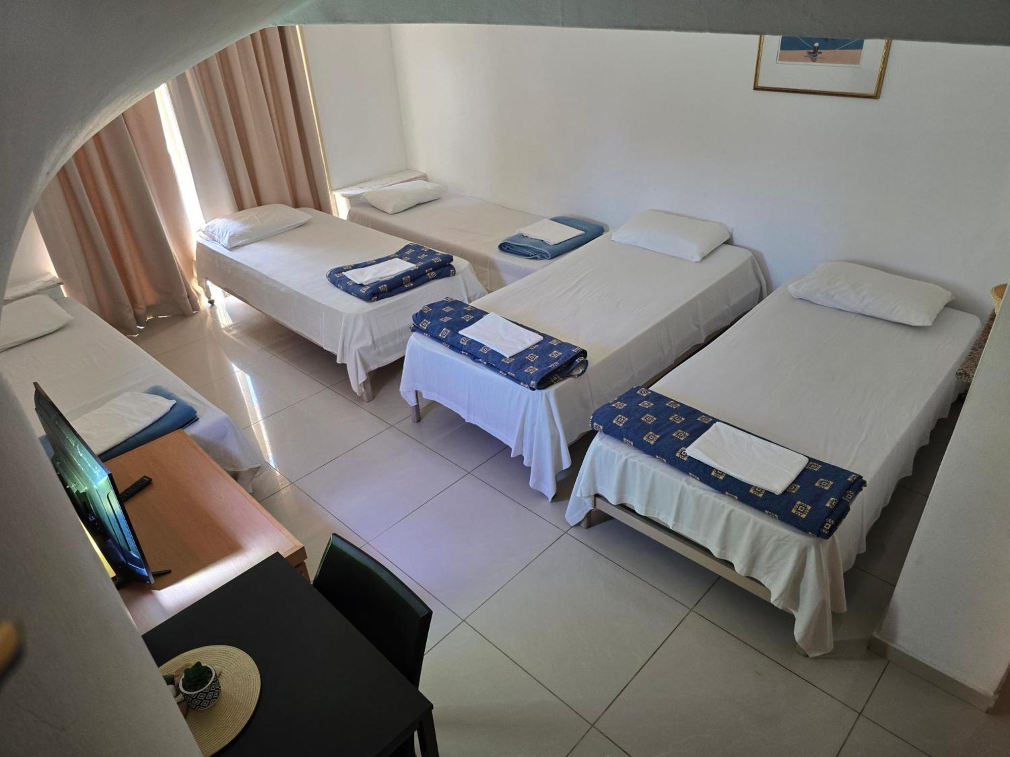 Seashell Apartments Paphos Rum bild
